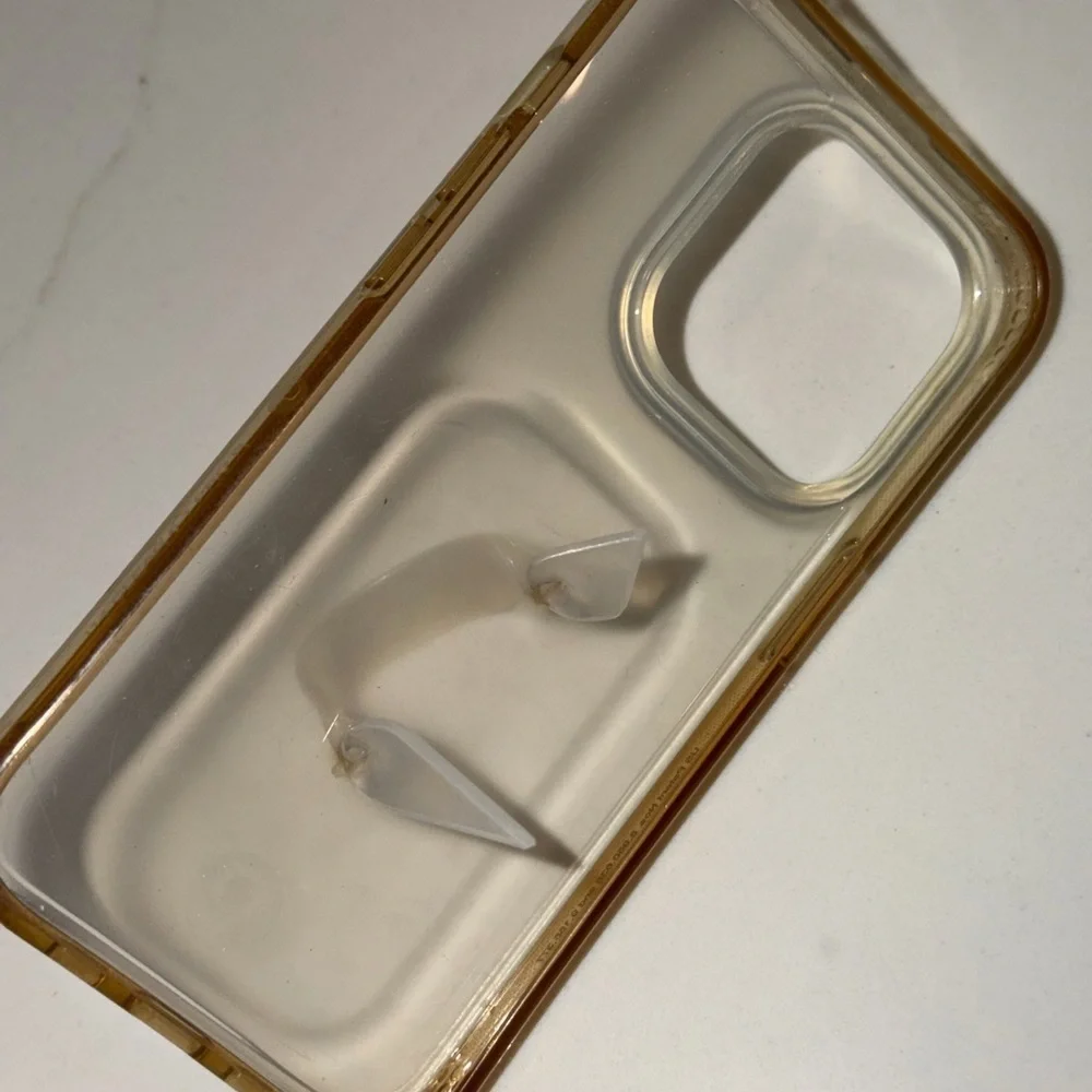 IPhone 16Pro Case 3
